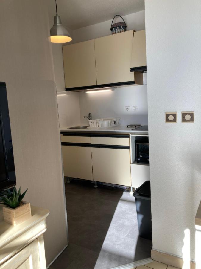 T2 Classe 2* Calme Au Coeur Du Village Provencale Gréoux-les-Bains Екстериор снимка