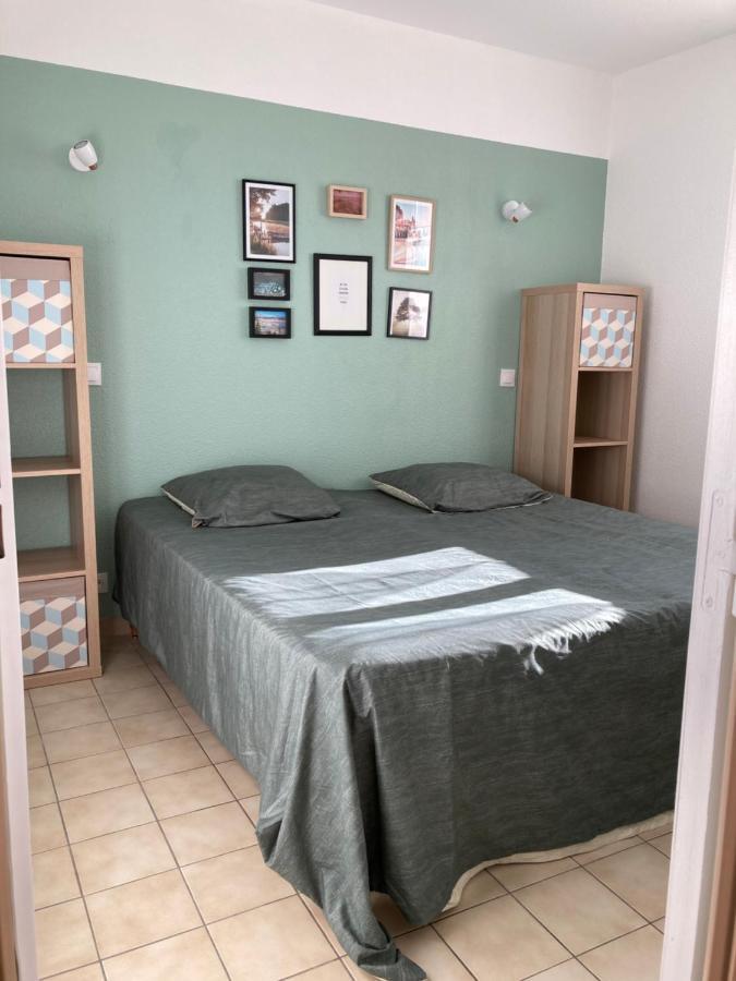 T2 Classe 2* Calme Au Coeur Du Village Provencale Gréoux-les-Bains Екстериор снимка